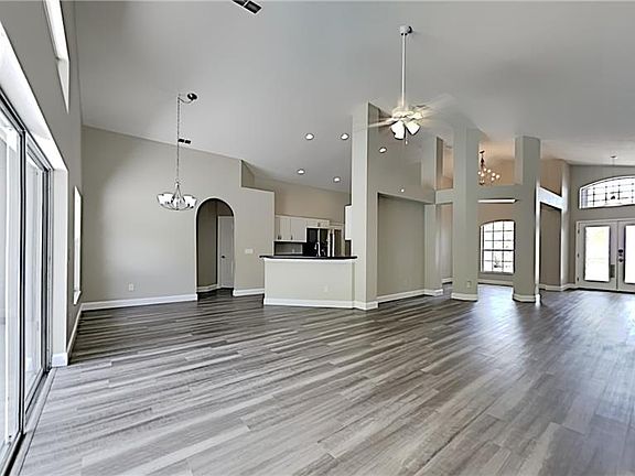 5th image of 709 Kensington Gardens Ct