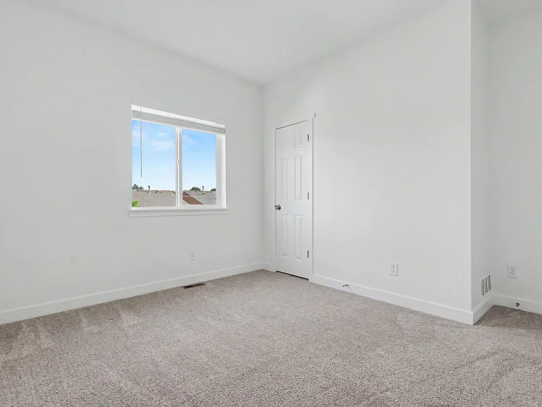 4166 Orchid St — Photo 3