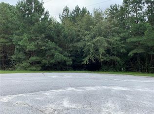 5140 Crestwood Trl, Loganville, GA 30052