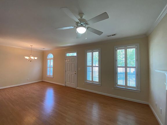 4th image of 1727 Hunterbrook Ln