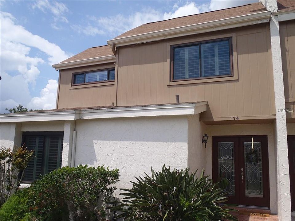 1st image of 136 Lago Vista Blvd