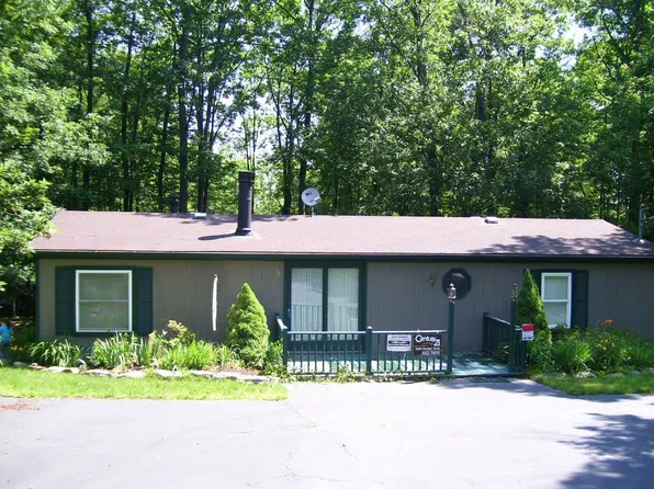 18 Lee Rd, White Haven, PA 18661