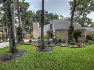 6 Rambling Wood Ct, Spring, TX 77380