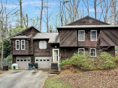 757 Farm Creek Rd NE, Woodstock, GA, 30188