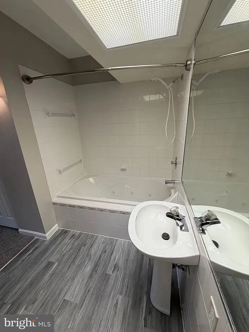 1 Bedroom 1 Bath Condo in Harrisburg's Susquehanna Township SD — Photo 4