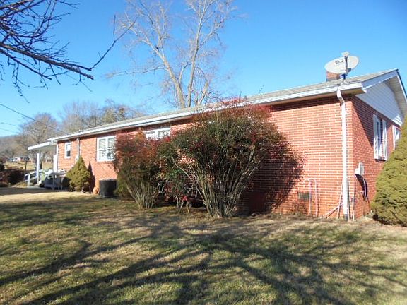 5th image of 84 Palmer Dr