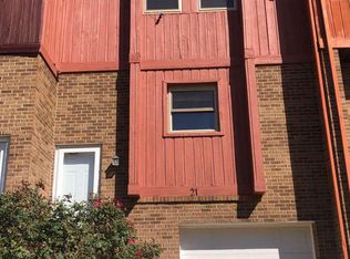 21 Servan Ct, Wilmington, DE 19805