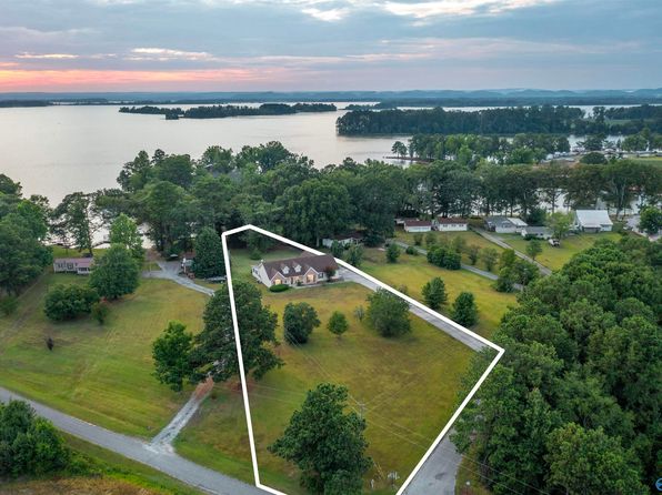 25 County Road 504, Centre, AL 35960