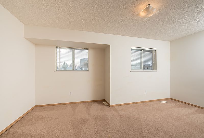 Spruce Grove Apartment for rent - 2 Bedrooms — photo 10