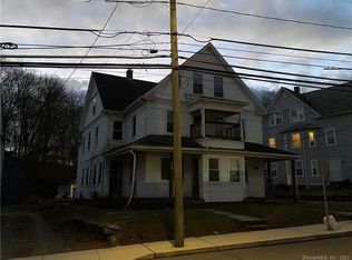 88 Woodstock Ave, Putnam, CT 06260