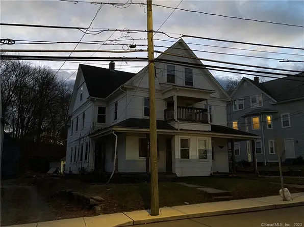 88 Woodstock Avenue, Putnam, CT 06260