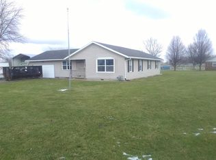 402 N Main St, De Graff, OH 43318