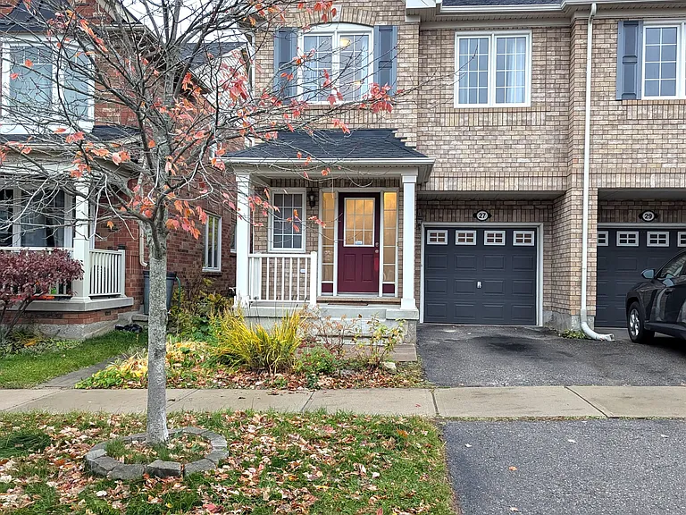 27 Walter Sangster Rd — Photo 1
