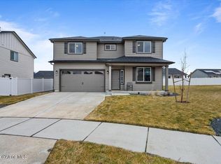 6027 Bowmore Ln, Rathdrum, ID 83858