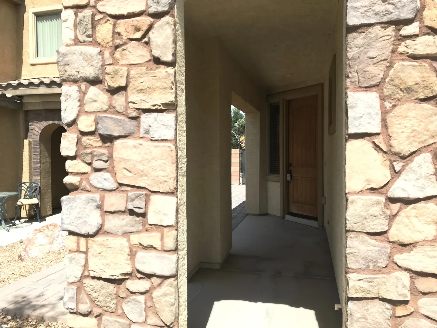 Four Bedroom Rental Home in guard gated Tuscany — Photo 3