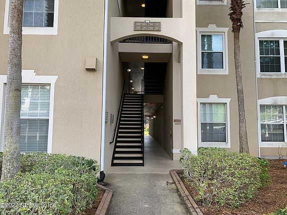 2nd image of 7801 Point Meadows Dr Unit 2201