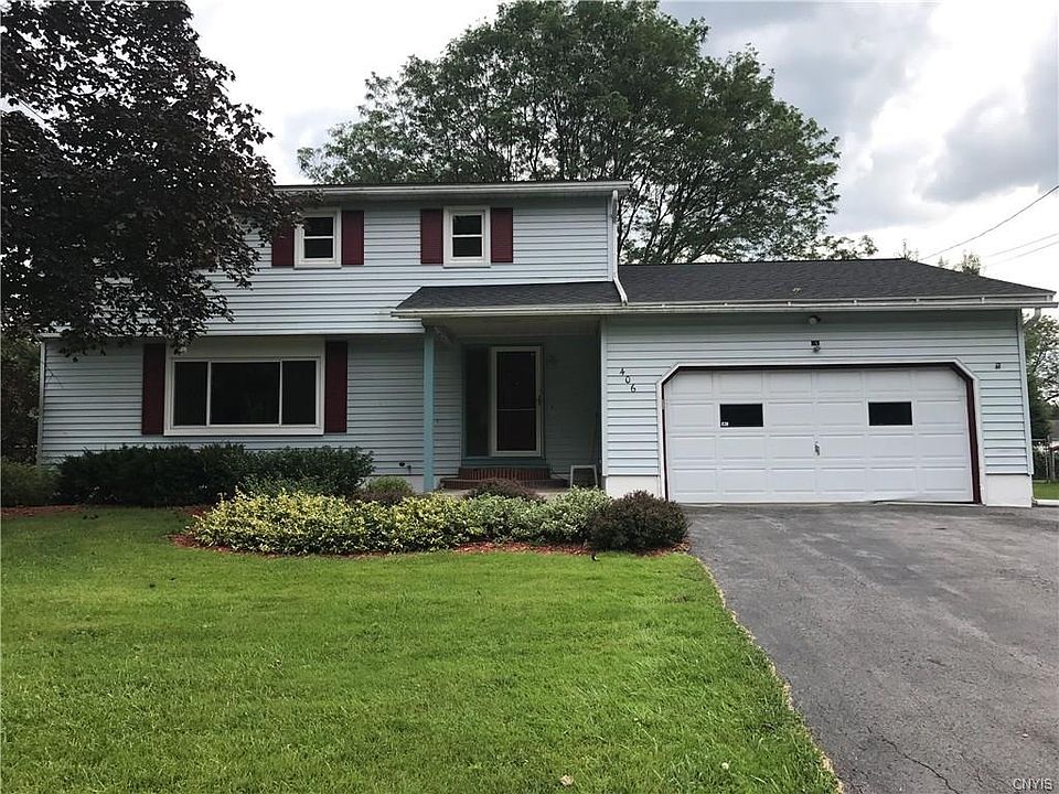 1st image of 406 Branchwood Dr