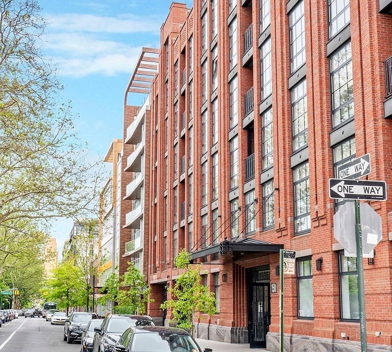 1st image of 150 N 12th St APT 5G