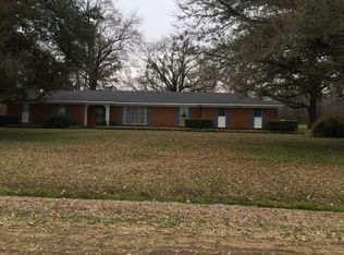 106 Franklin St, Isola, MS 38754