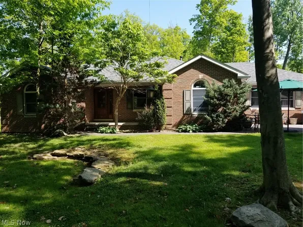 6735 W Smith Rd, Medina, OH 44256