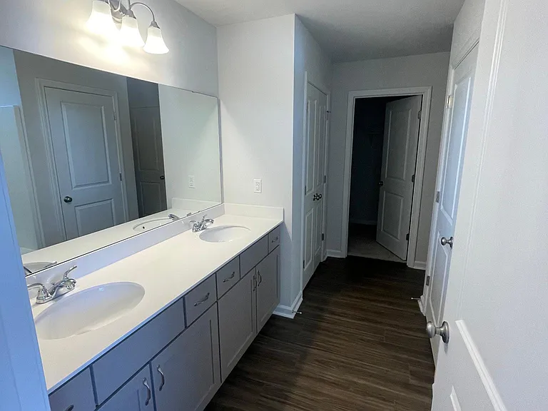 136 Braxton Dr — Photo 17