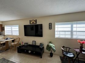 4509 3rd Street Cir W, Bradenton, FL