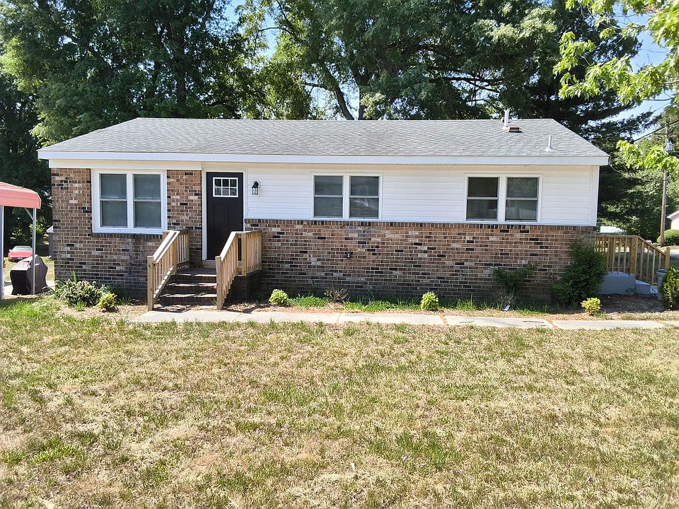 1st image of 713 2nd St