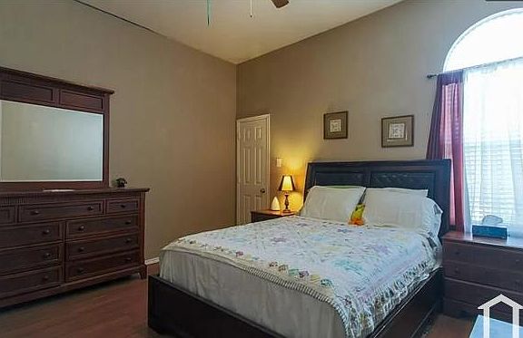 4th image of 3721 Gannet Dr #Na