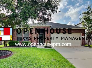 1111 Larkfield Dr, Rosenberg, TX 77469