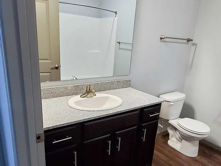 Mosaic Apartments — Photo 29