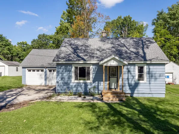 625 E Berrien St, Paw Paw, MI 49079