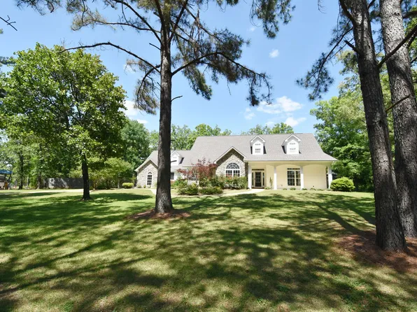 119 High Point Dr, Tupelo, MS 38801