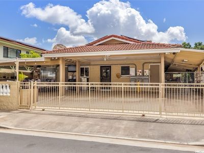 94-1090 Kuhaulua St, Waipahu, HI, 96797