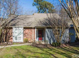 137 Clancy Cir, Cary, NC 27511