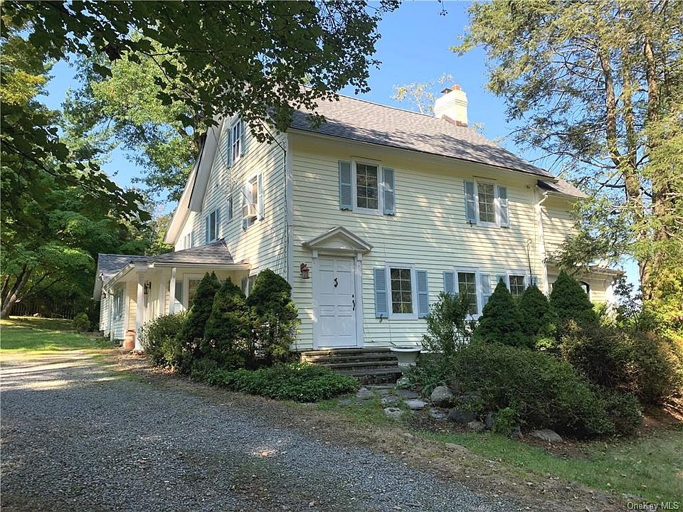 1st image of 240 Hunt Ln
