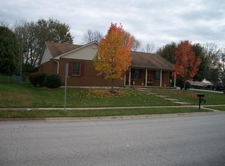 391 Colony Dr, Versailles, KY 40383