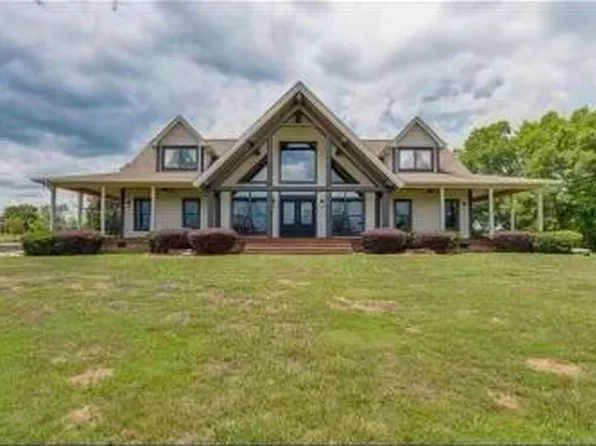 1000 Red Belt Rd, Chickamauga, GA 30707