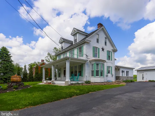 1640 Woodstock Rd, Fayetteville, PA 17222