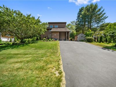 25 Cosmo St, Westerly, RI, 02891