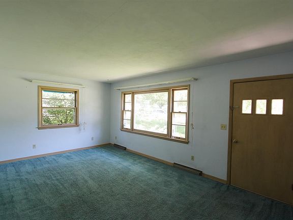 2nd image of 3307 McClain Dr