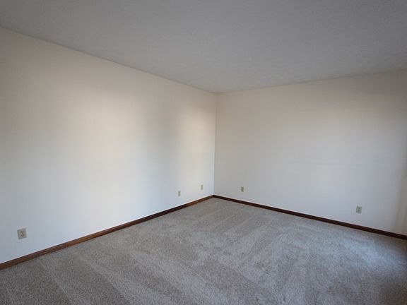 5th image of 83 Township Road 1212