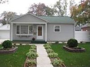 1781 Flower St, Waterloo, IA 50701