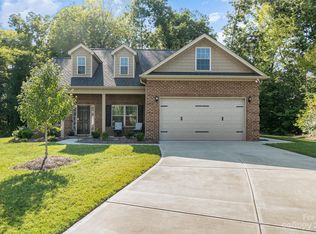 5358 Brickyard Terrace Ct, Harrisburg, NC 28027
