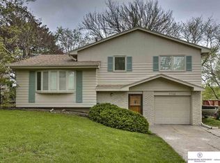 7728 Curtis Ave, Omaha, NE 68134