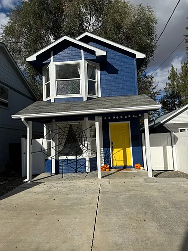 2676 W Ona St Photo 1