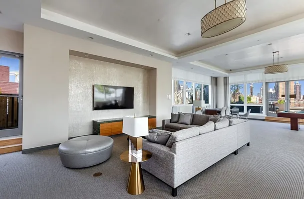 Sold by Corcoran | media 7