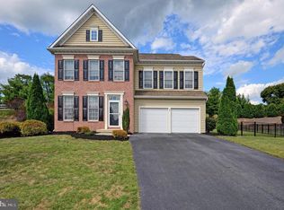 7418 Autumn Wood Dr, Harrisburg, PA 17112