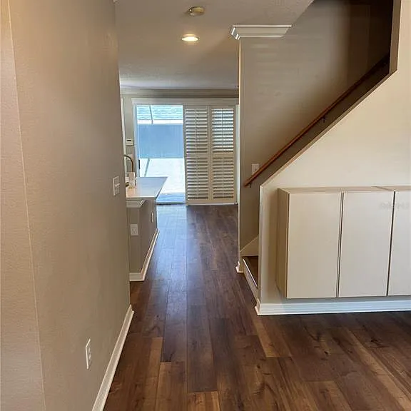 11543 Fountainhead Dr — Photo 2