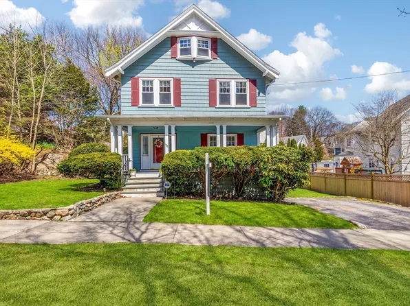 158 Perkins St, Melrose, MA 02176