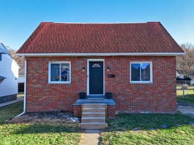 612 North 3rd Ave, Paden City, WV, 26159